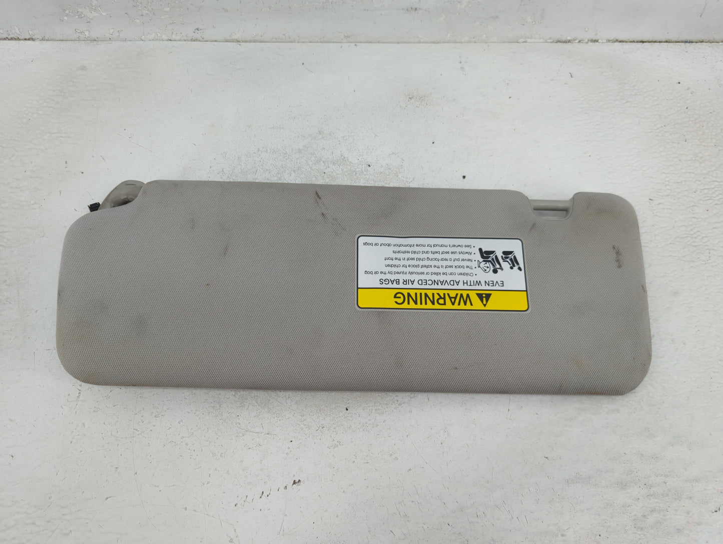 2016-2020 Kia Sorento Sun Visor Shade Replacement Passenger Right Mirror Fits Fits 2016 2017 2018 2019 2020 OEM Used Auto Pa