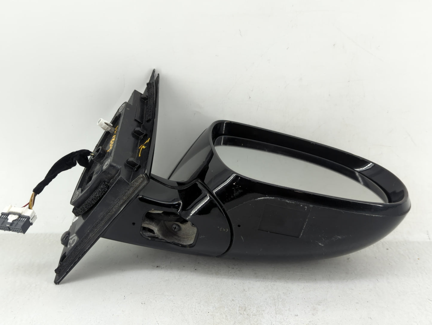 2016-2020 Kia Sorento Passenger Side View Mirror - Right Door Mirror OEM Used - Oemusedautoparts1.com