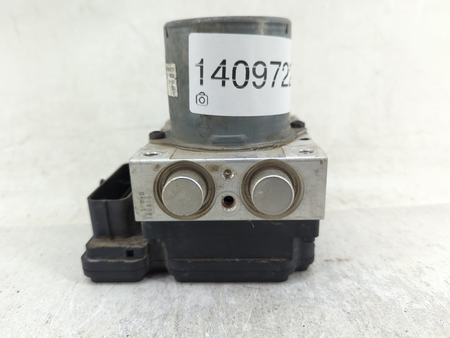2016-2018 Kia Sorento ABS Pump Control Module Replacement P/N:58900-C6800 Fits Fits 2016 2017 2018 OEM Used Auto Parts - Oem
