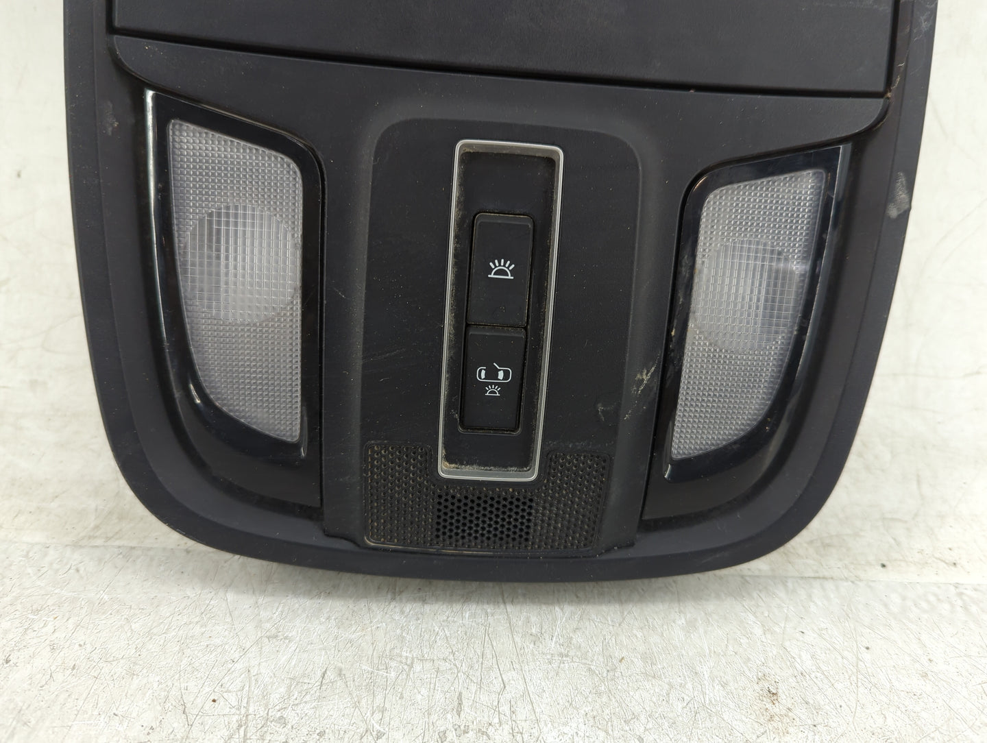 2016-2020 Kia Sorento Overhead Roof Console - Oemusedautoparts1.com
