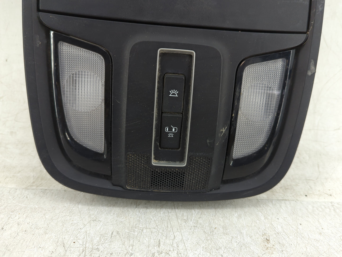 2016-2020 Kia Sorento Overhead Roof Console - Oemusedautoparts1.com