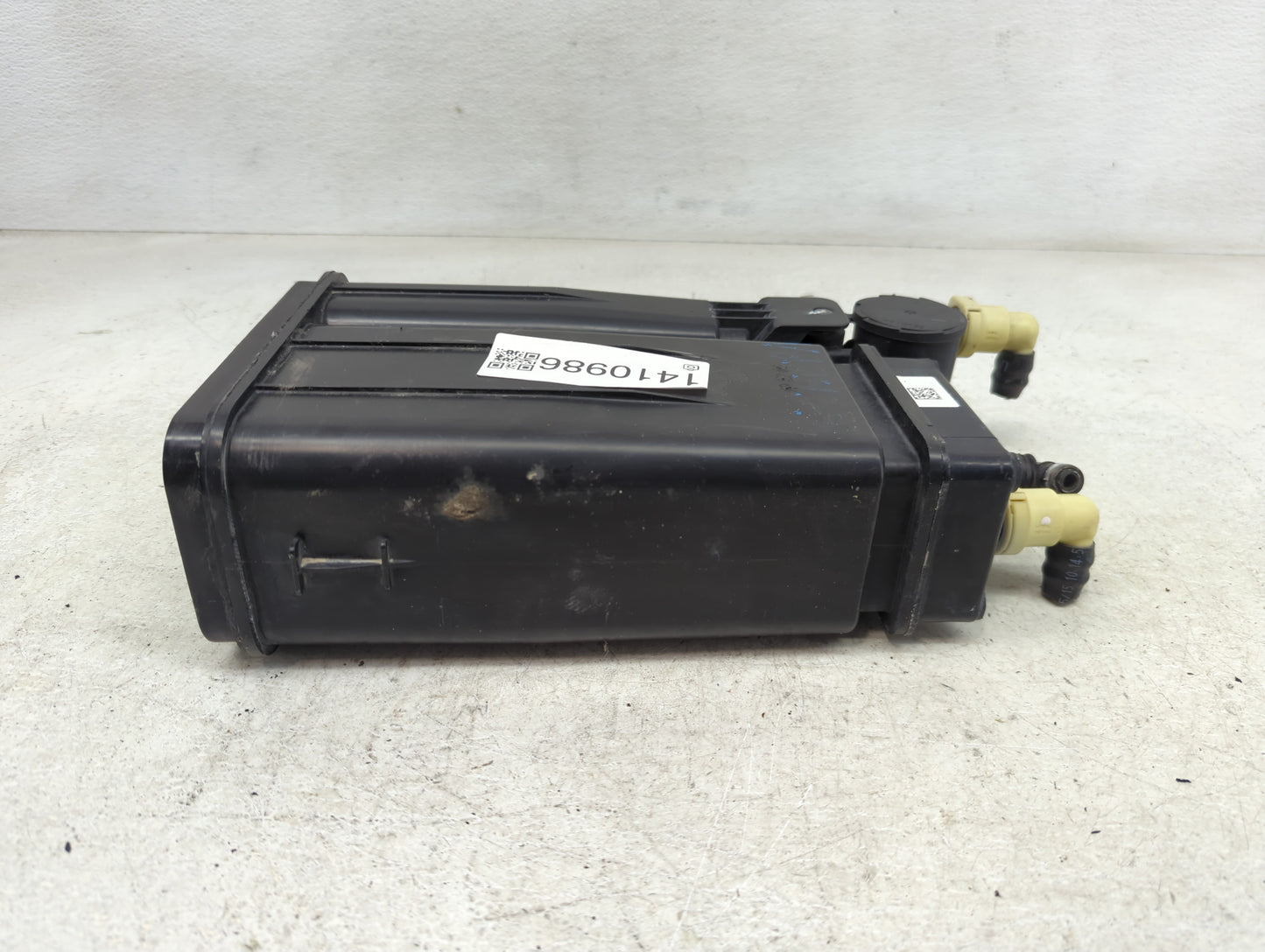 2017 Kia Sorento Fuel Vapor Charcoal Canister - Oemusedautoparts1.com
