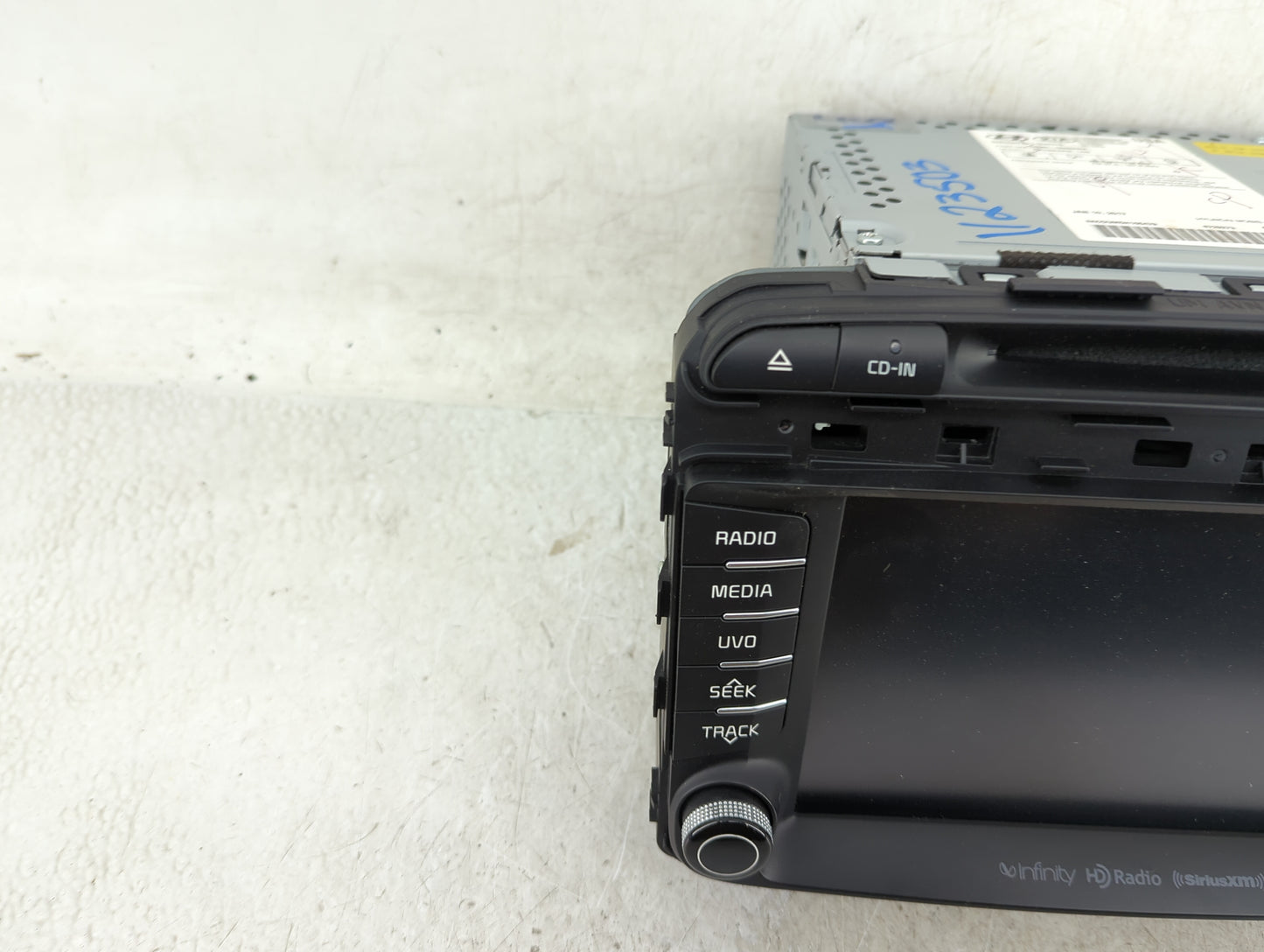 2016-2018 Kia Sorento Radio AM FM Cd Player Receiver Replacement P/N:96560-C6002WK Fits Fits 2016 2017 2018 OEM Used Auto Pa