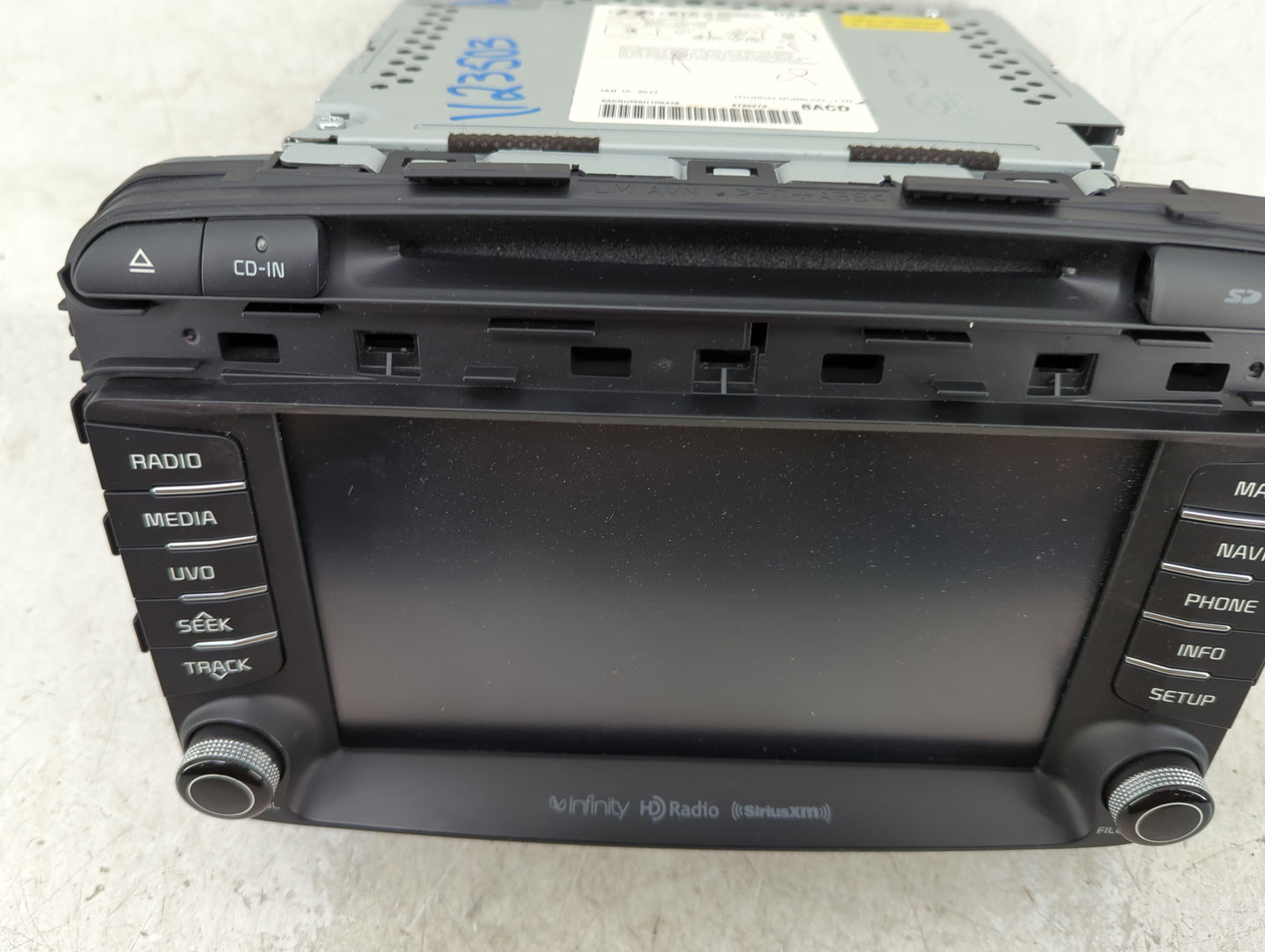 2016-2018 Kia Sorento Radio AM FM Cd Player Receiver Replacement P/N:96560-C6002WK Fits Fits 2016 2017 2018 OEM Used Auto Pa