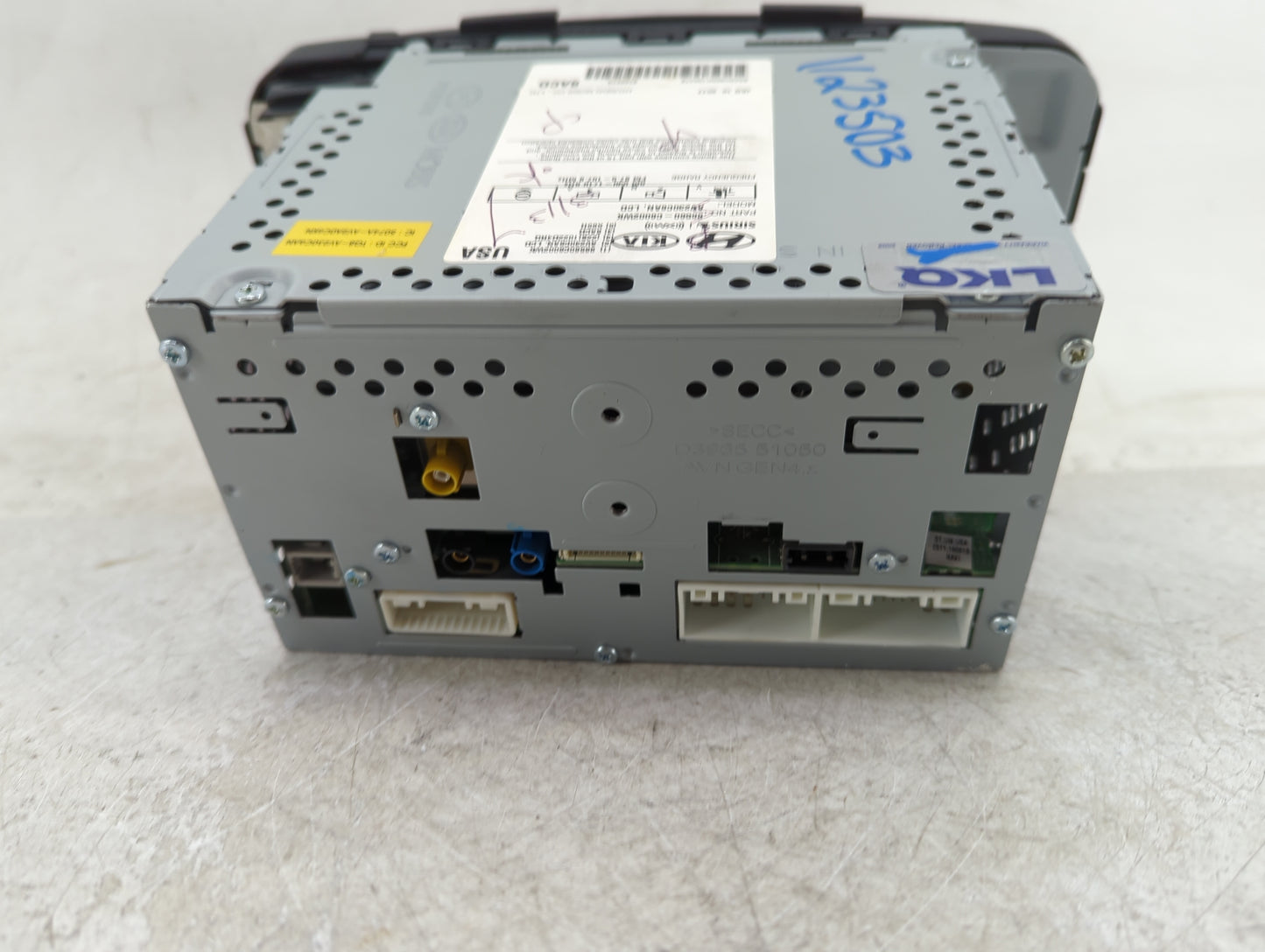 2016-2018 Kia Sorento Radio AM FM Cd Player Receiver Replacement P/N:96560-C6002WK Fits Fits 2016 2017 2018 OEM Used Auto Pa