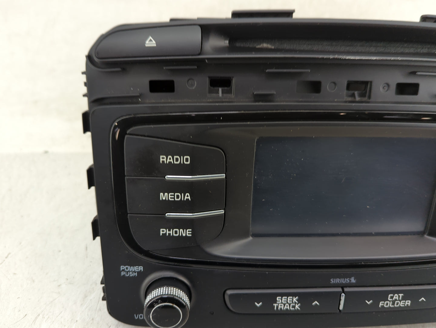 2017 Kia Sorento Radio AM FM Cd Player Receiver Replacement P/N:96160-C6500WK Fits OEM Used Auto Parts - Oemusedautoparts1.c