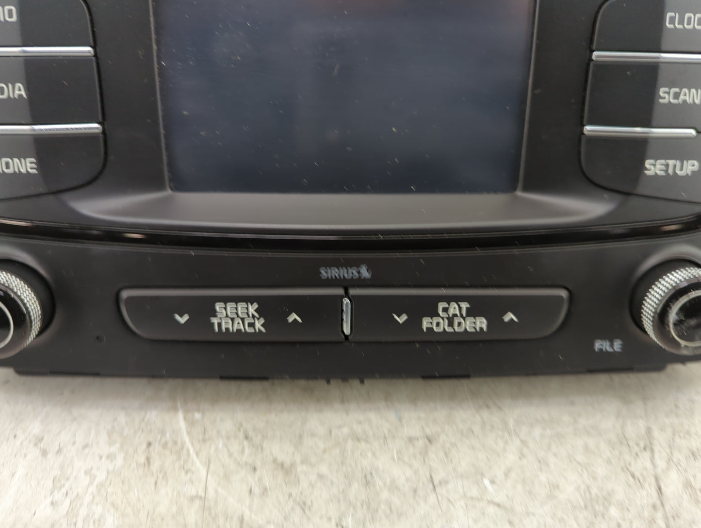 2017 Kia Sorento Radio AM FM Cd Player Receiver Replacement P/N:96160-C6500WK Fits OEM Used Auto Parts - Oemusedautoparts1.c