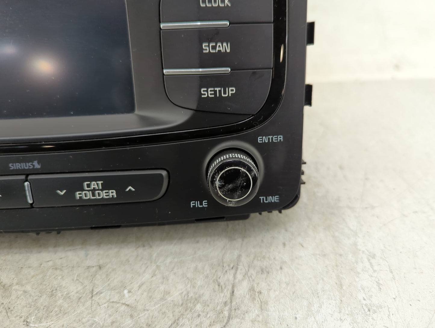 2017 Kia Sorento Radio AM FM Cd Player Receiver Replacement P/N:96160-C6500WK Fits OEM Used Auto Parts - Oemusedautoparts1.c
