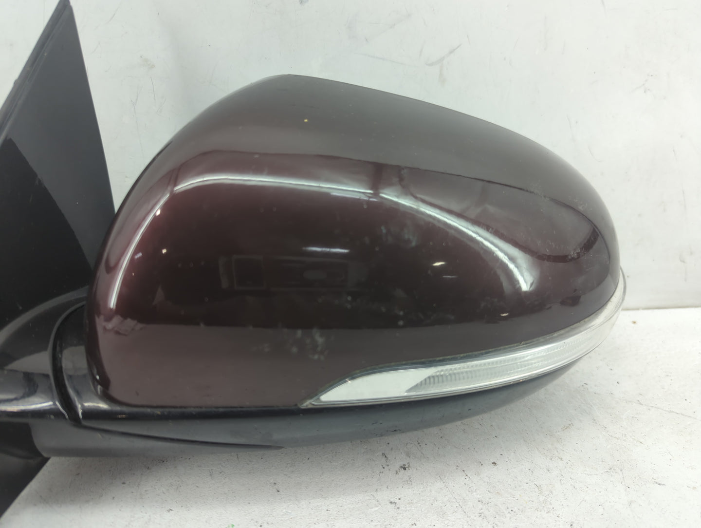 2017-2020 Kia Sorento Driver Side View Mirror - Left Door Mirror OEM Used - Oemusedautoparts1.com