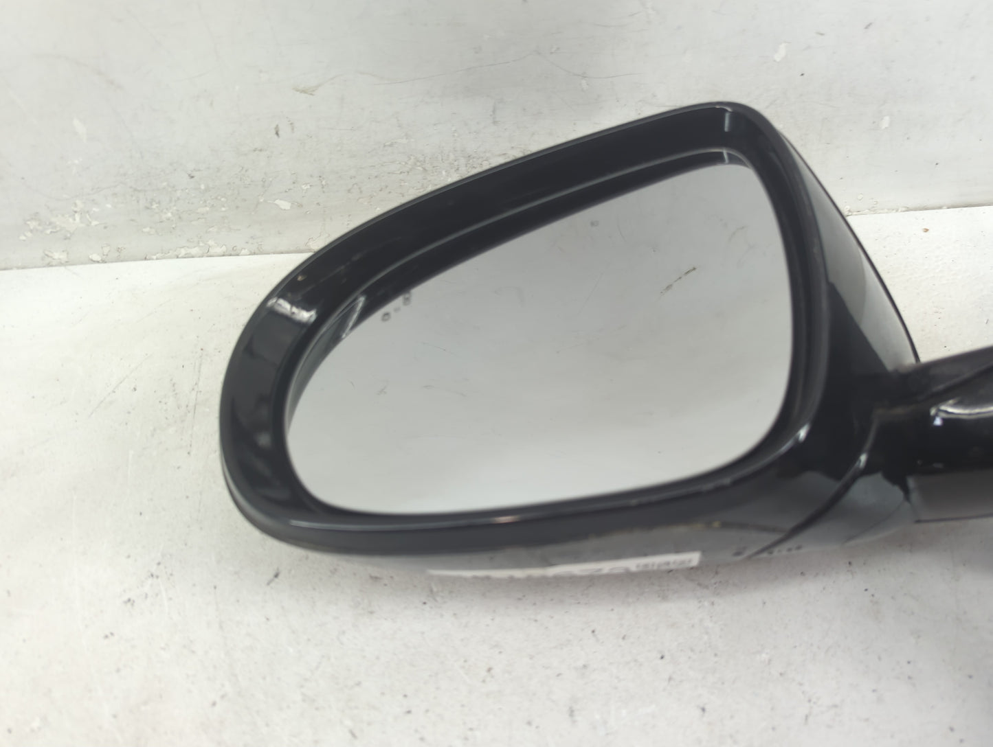 2017-2020 Kia Sorento Driver Side View Mirror - Left Door Mirror OEM Used - Oemusedautoparts1.com