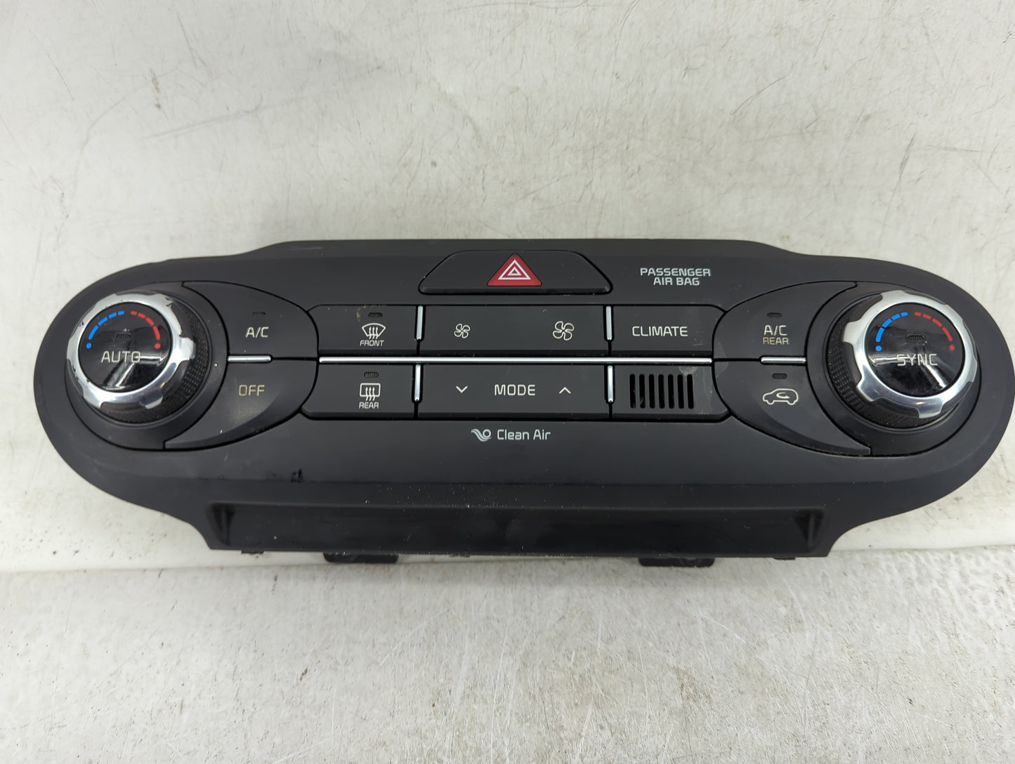 2017-2018 Kia Sorento Climate Control Module Temperature AC/Heater Replacement P/N:97250-C6560 Fits Fits 2017 2018 OEM Used 