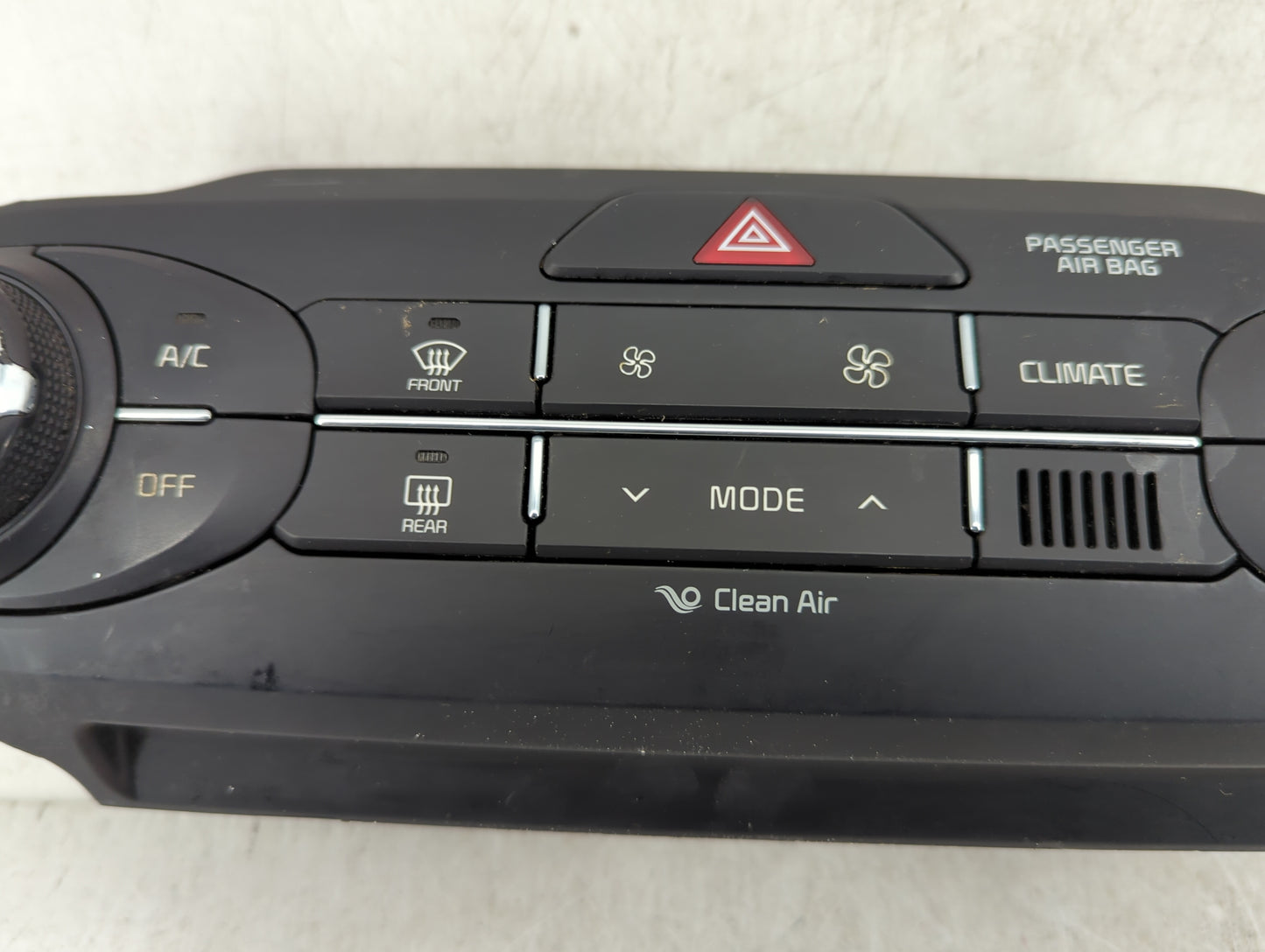 2017-2018 Kia Sorento Climate Control Module Temperature AC/Heater Replacement P/N:97250-C6560 Fits Fits 2017 2018 OEM Used 