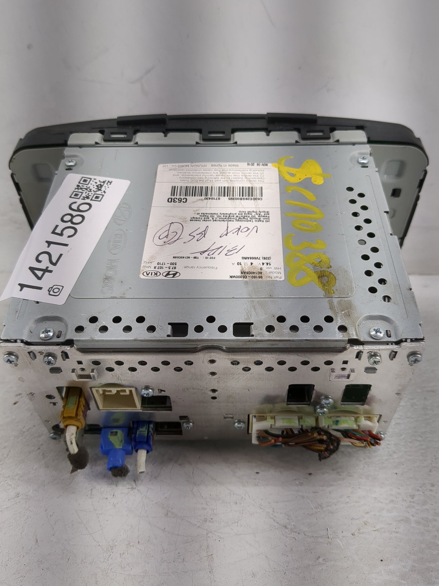 2017 Kia Sorento Radio AM FM Cd Player Receiver Replacement P/N:96160-C6300WK Fits OEM Used Auto Parts - Oemusedautoparts1.c