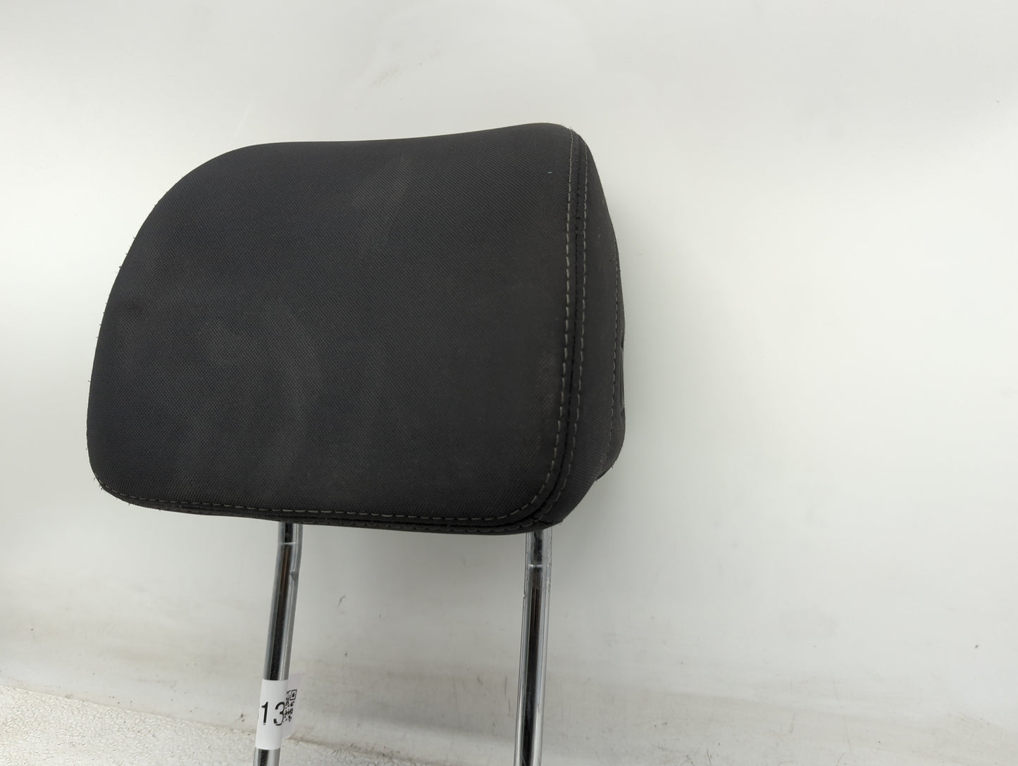 2016-2018 Kia Sorento Headrest Head Rest Front Driver Passenger Seat - Oemusedautoparts1.com