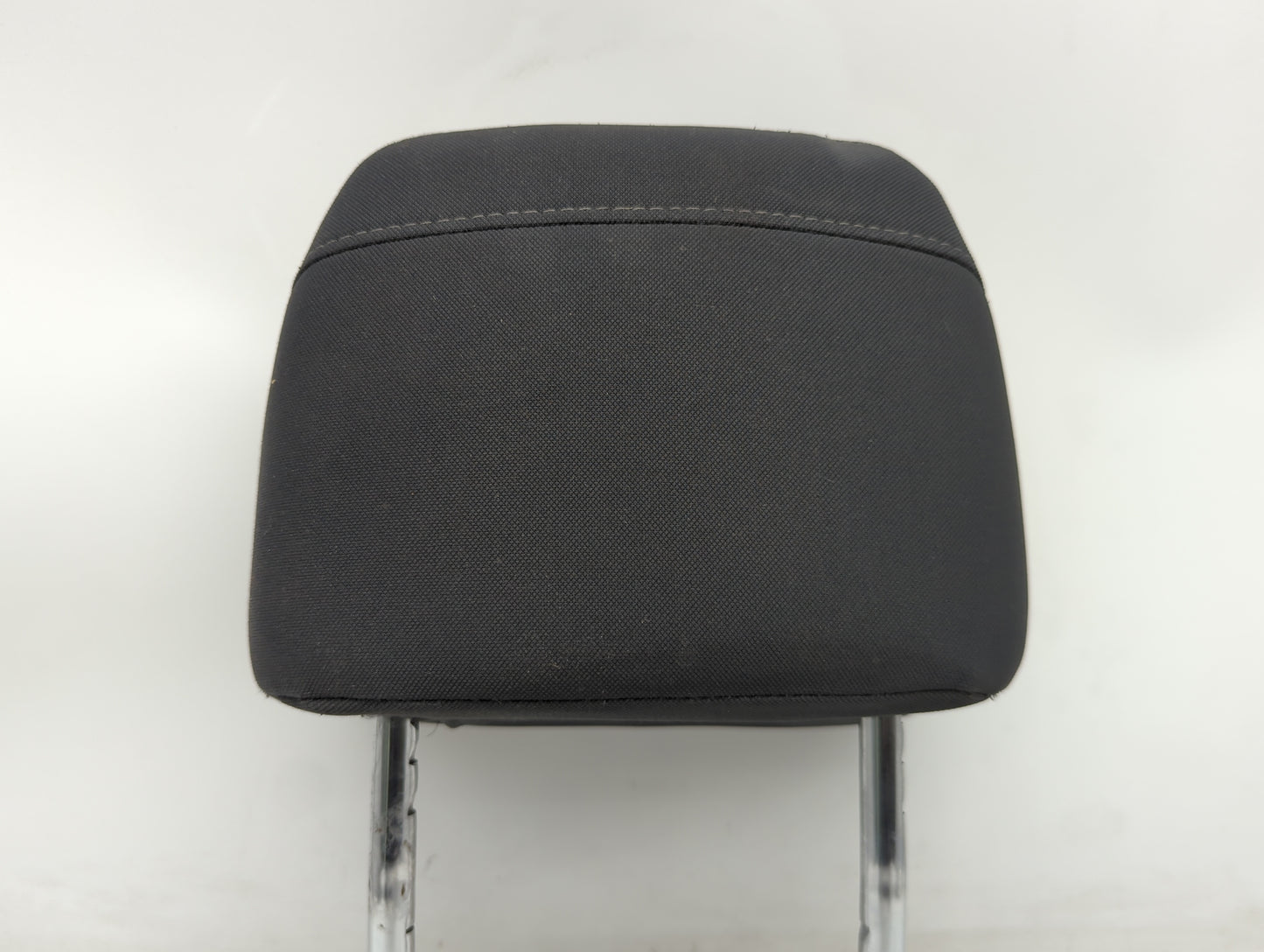 2016-2018 Kia Sorento Headrest Head Rest Front Driver Passenger Seat - Oemusedautoparts1.com