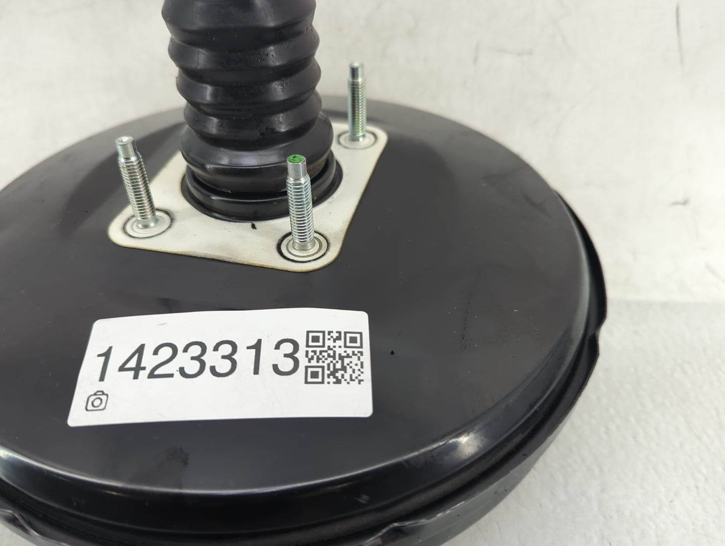 2016-2020 Kia Sorento Power Brake Booster Oem 1423313 - Oemusedautoparts1.com