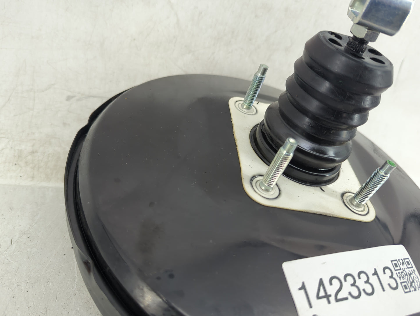 2016-2020 Kia Sorento Power Brake Booster Oem 1423313 - Oemusedautoparts1.com