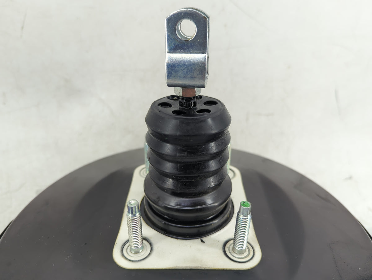 2016-2020 Kia Sorento Power Brake Booster Oem 1423313 - Oemusedautoparts1.com