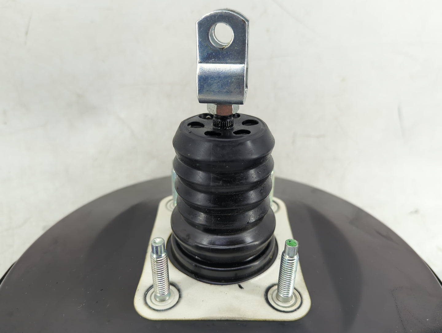 2016-2020 Kia Sorento Power Brake Booster Oem 1423313 - Oemusedautoparts1.com