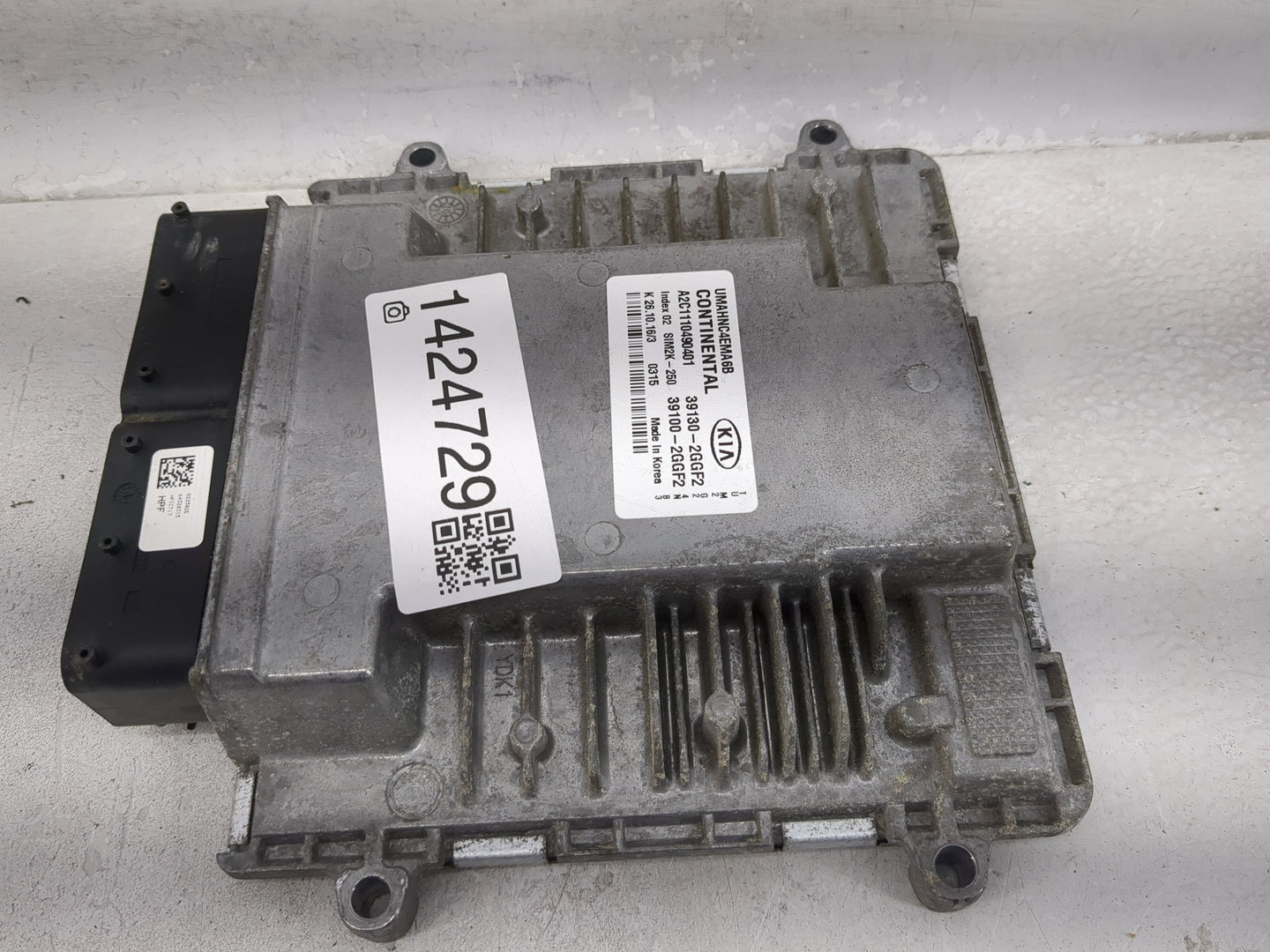2016-2018 Kia Sorento PCM Engine Control Computer ECU ECM PCU OEM P/N:39100-2GGF2 Fits Fits 2016 2017 2018 OEM Used Auto Par