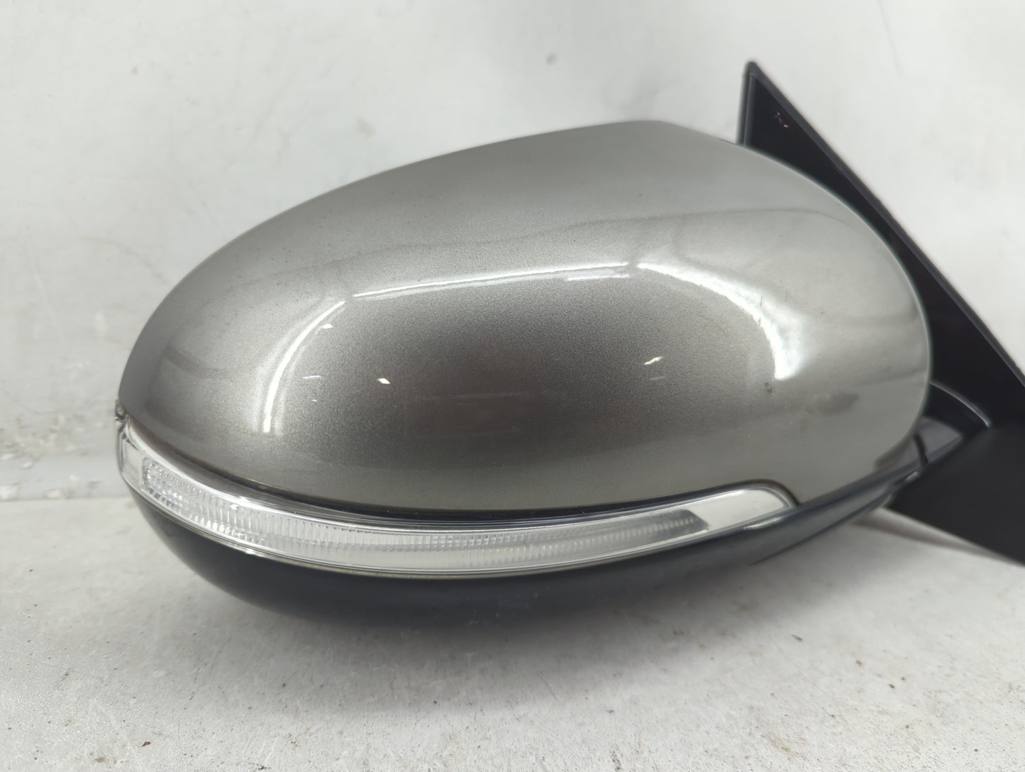 2016-2020 Kia Sorento Passenger Side View Mirror - Right Door Mirror OEM Used - Oemusedautoparts1.com