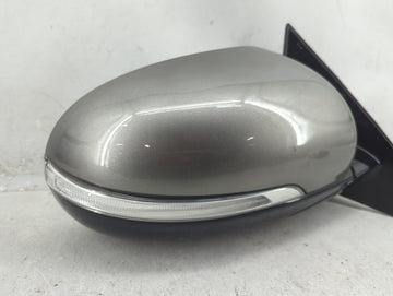 2016-2020 Kia Sorento Passenger Side View Mirror - Right Door Mirror OEM Used