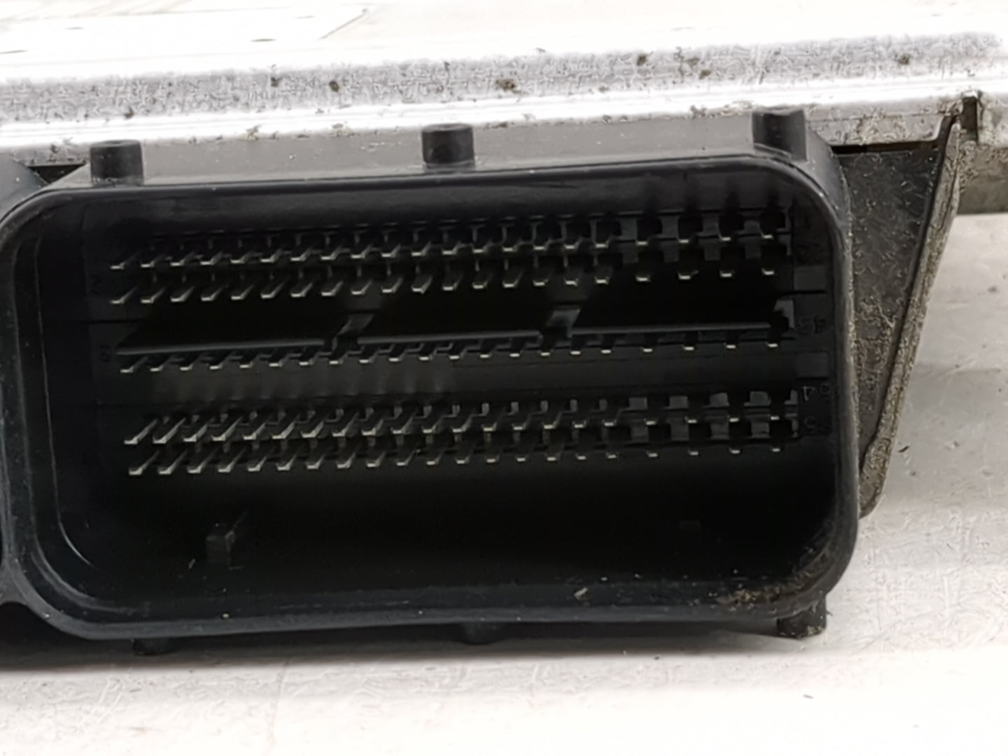2016-2018 Kia Sorento PCM Engine Control Computer ECU ECM PCU OEM P/N:39100-2GGF2 Fits Fits 2016 2017 2018 OEM Used Auto Par