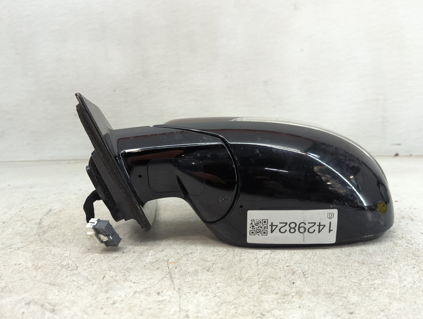 2016-2020 Kia Sorento Driver Left Side View Manual Door Mirror Burgundy - Oemusedautoparts1.com