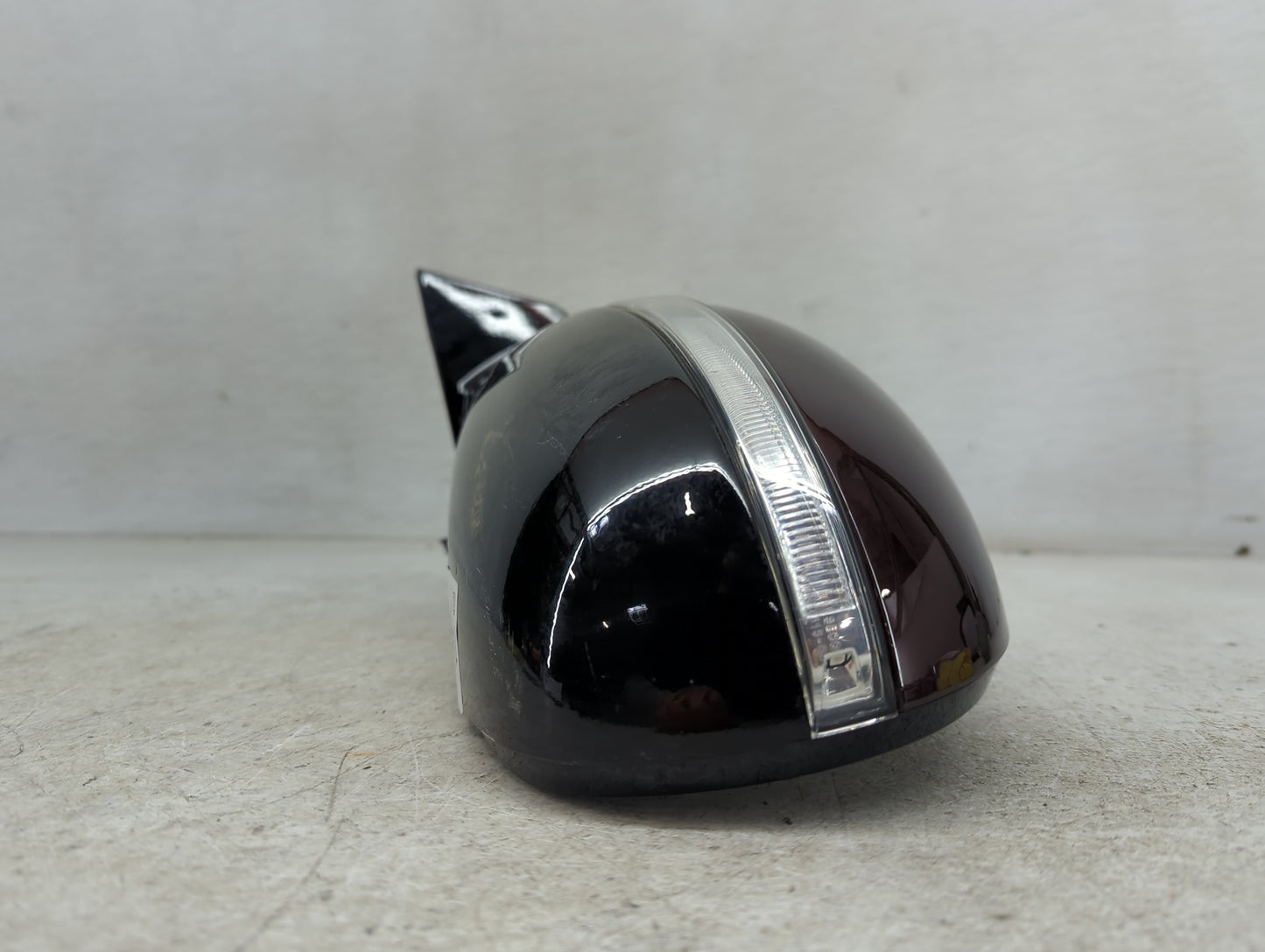 2016-2020 Kia Sorento Driver Left Side View Manual Door Mirror Burgundy - Oemusedautoparts1.com