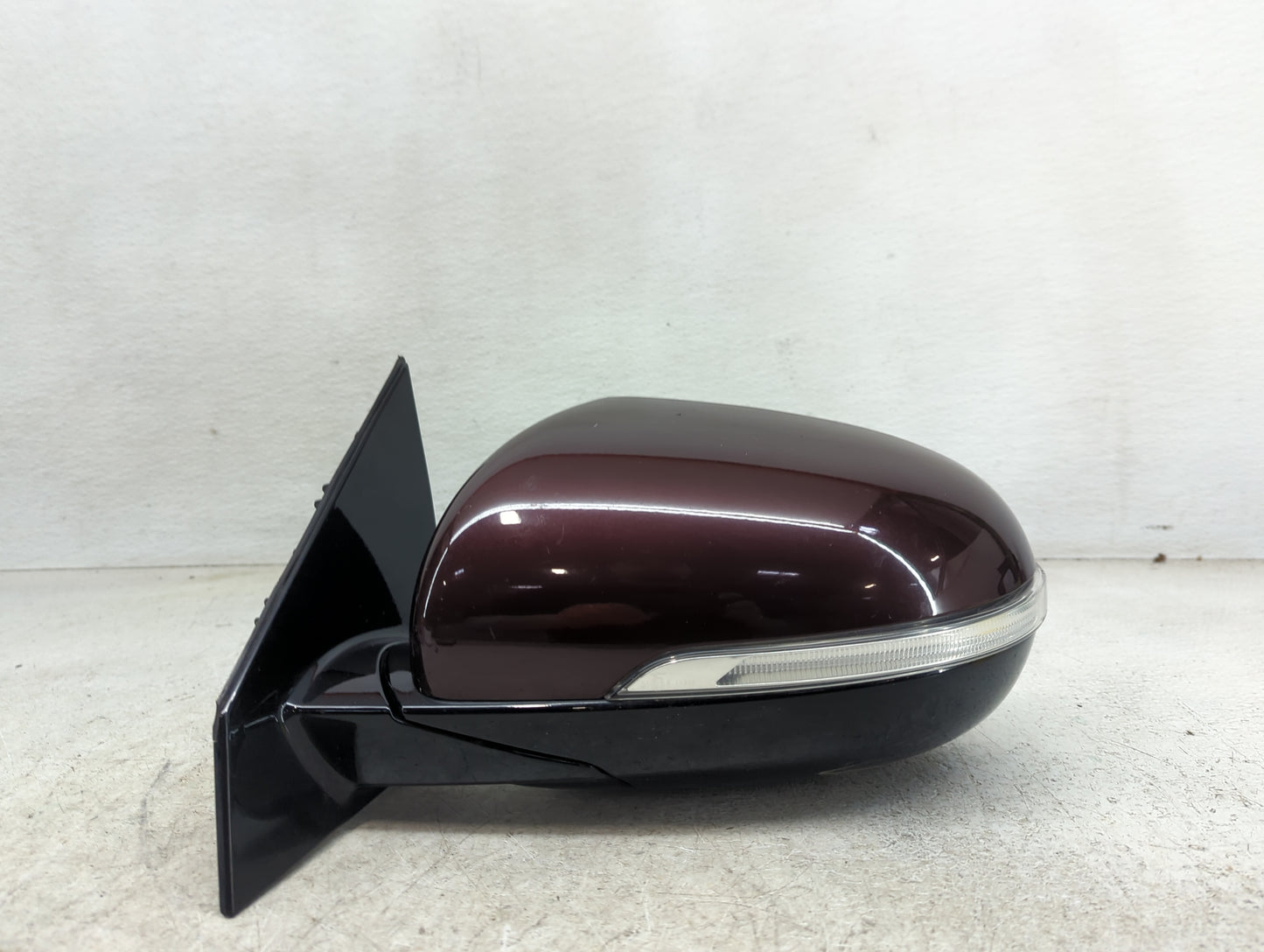 2016-2020 Kia Sorento Driver Left Side View Manual Door Mirror Burgundy - Oemusedautoparts1.com
