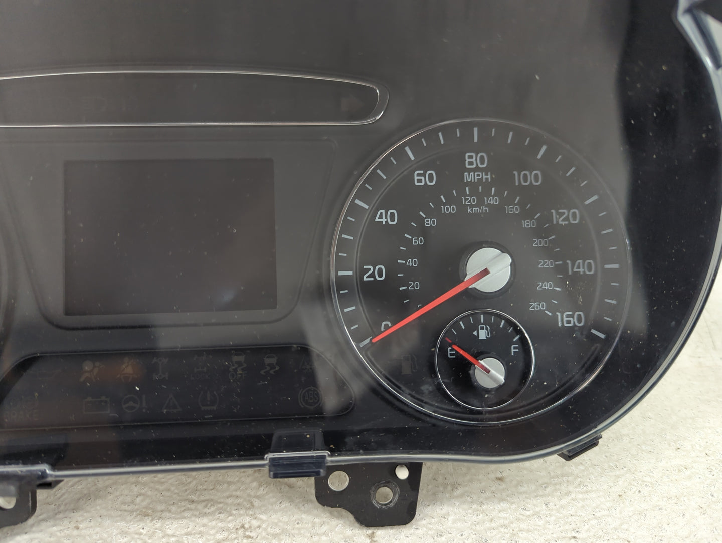 2016-2018 Kia Sorento Instrument Cluster Speedometer Gauges P/N:94001-C6061 TN1575560-6340, P2651J001 Fits Fits 2016 2017 20