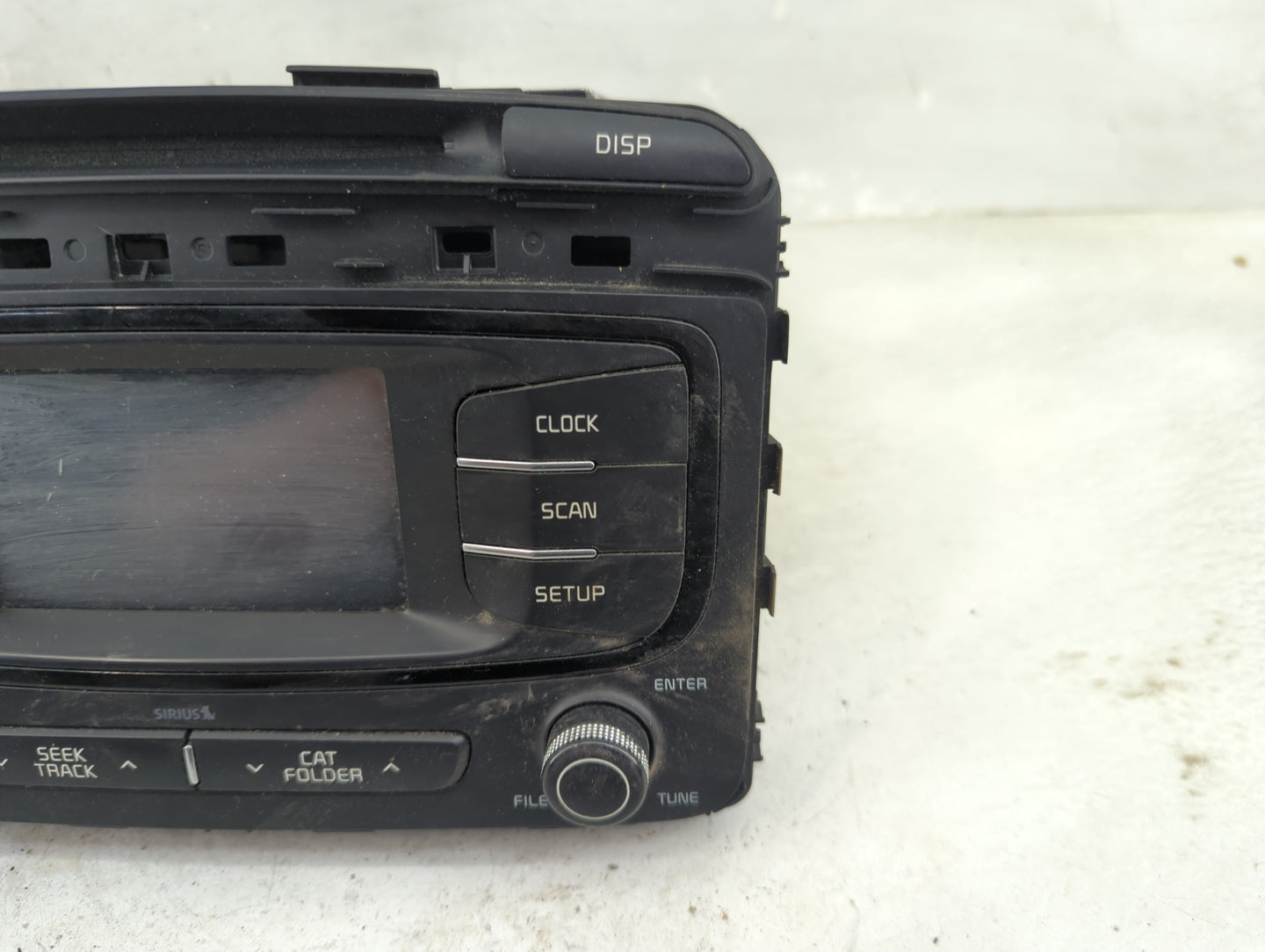 2016-2018 Kia Sorento Radio AM FM Cd Player Receiver Replacement P/N:96180-C6000WK Fits Fits 2016 2017 2018 OEM Used Auto Pa