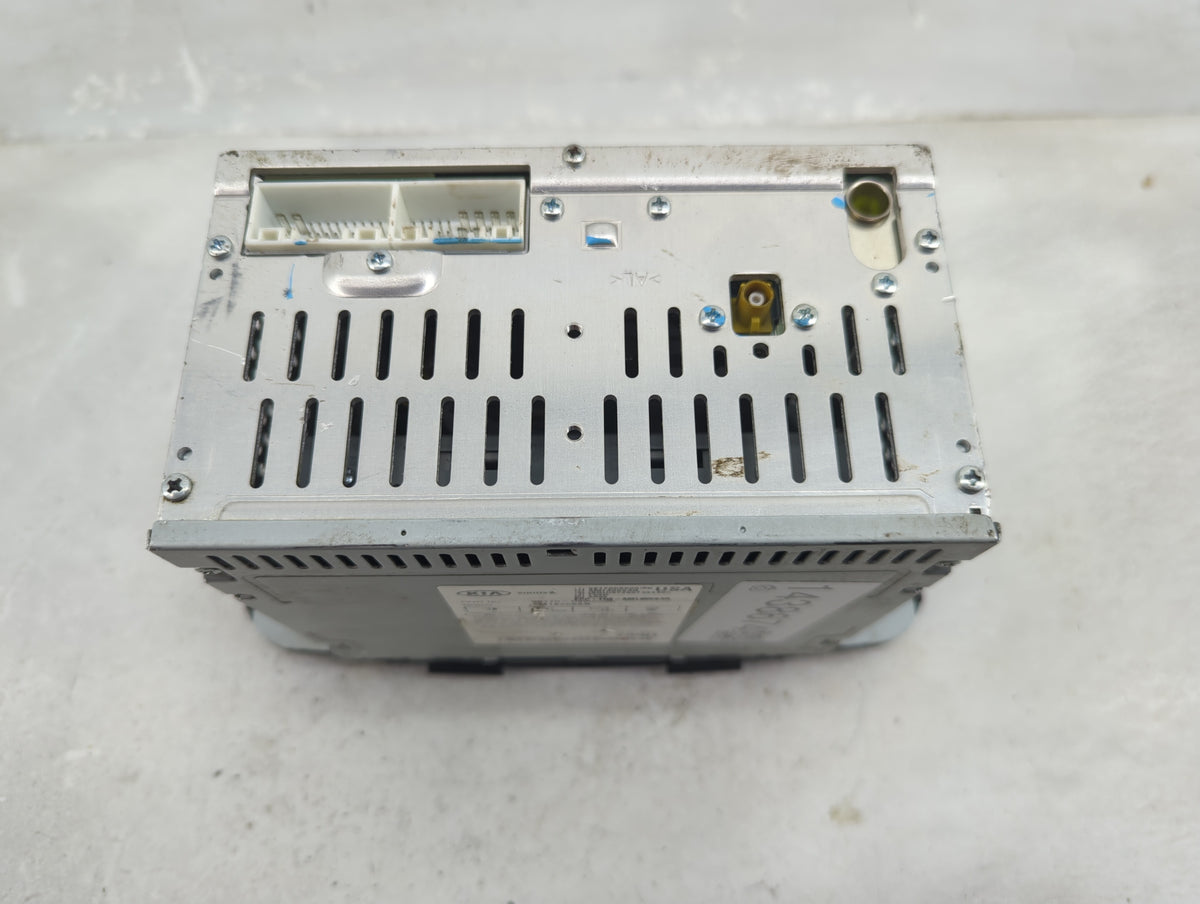 2016-2018 Kia Sorento Radio AM FM Cd Player Receiver Replacement P/N:96170-C6000WK Fits Fits 2016 2017 2018 OEM Used Auto Pa