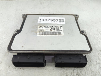 compare product 2016-2017 Kia Sorento PCM Engine Control Computer ECU ECM PCU OEM P/N:39111-3CWN1 28566940 Fits Fits 2016 2017 OEM Used Auto Parts