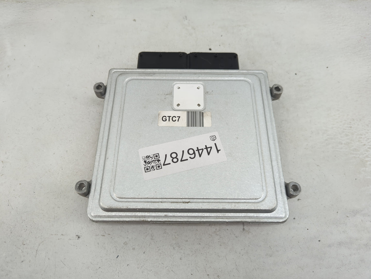 2016-2018 Kia Sorento PCM Engine Control Computer ECU ECM PCU OEM P/N:A2C1110560001 39130-2GTC7 Fits Fits 2016 2017 2018 OEM