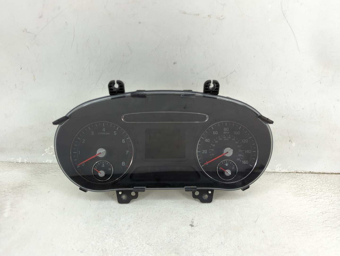 2016-2018 Kia Sorento Instrument Cluster Speedometer Gauges P/N:94001-C6000 TN157570-2016 Miles: Fits Fits 2016 2017 2018 OE