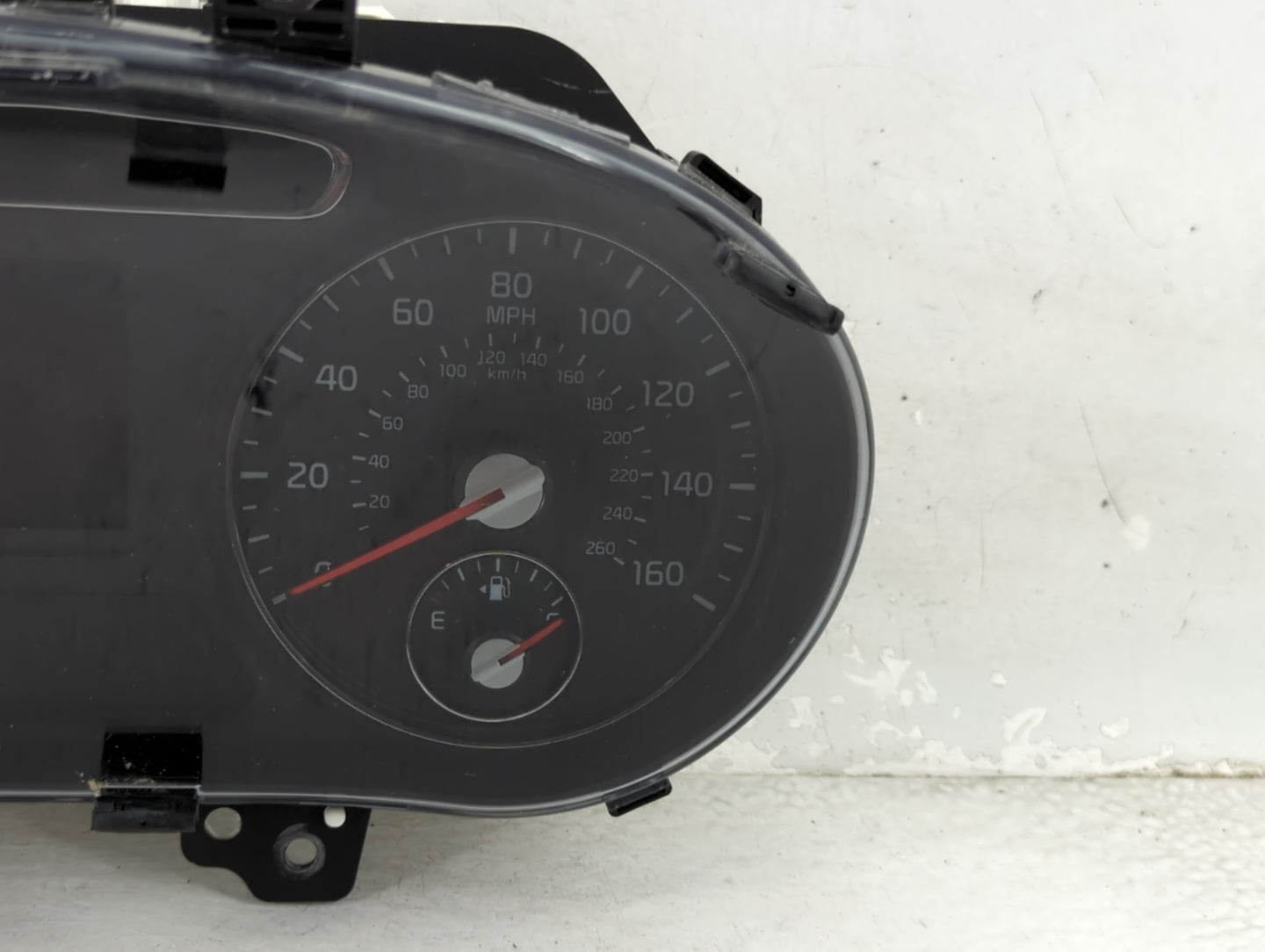 2017 Kia Sorento Speedometer Instrument Cluster Gauges - Oemusedautoparts1.com