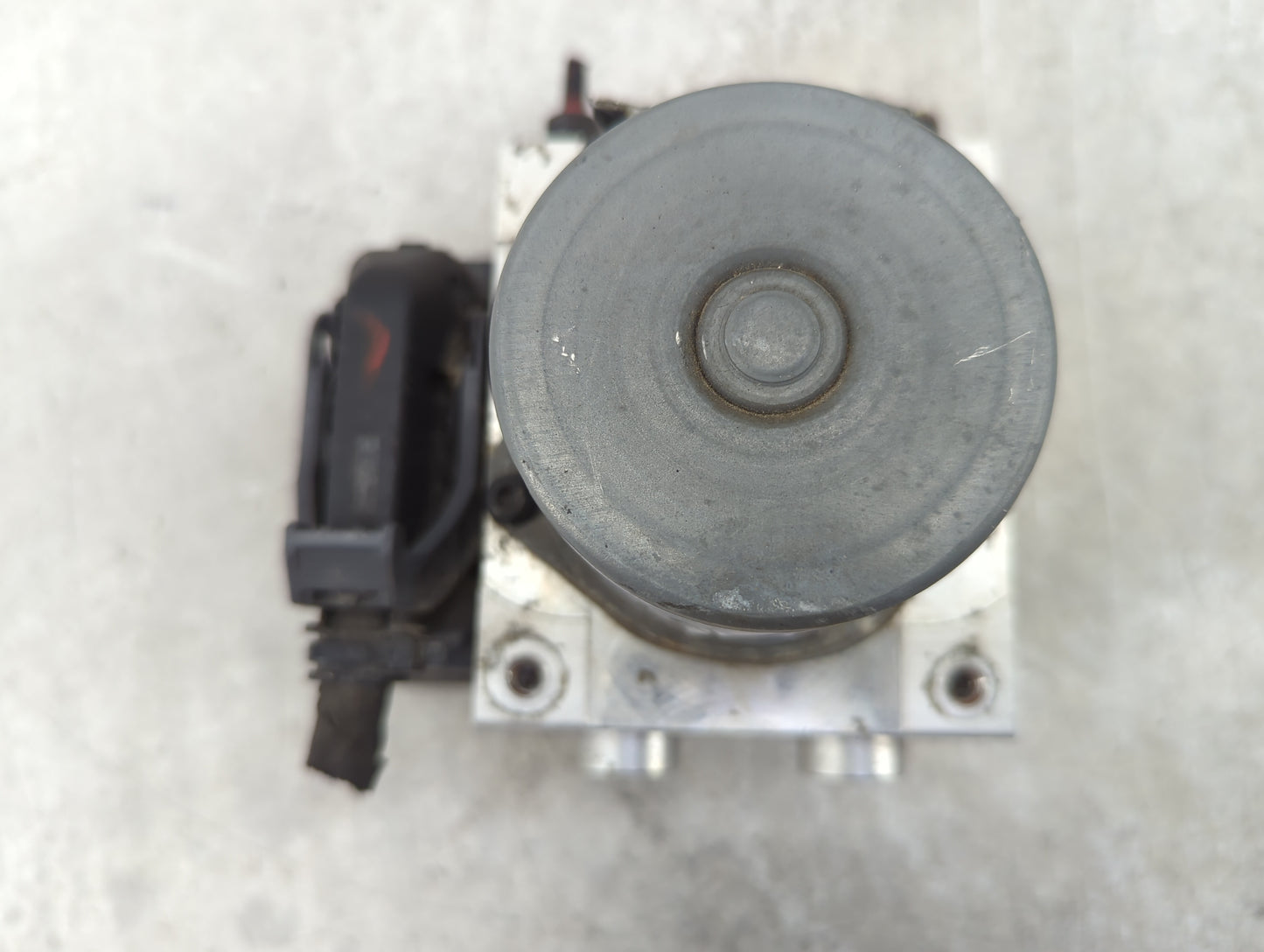 2016-2018 Kia Sorento ABS Pump Control Module Replacement P/N:C6589-30560 58900-C6840 Fits Fits 2016 2017 2018 OEM Used Auto