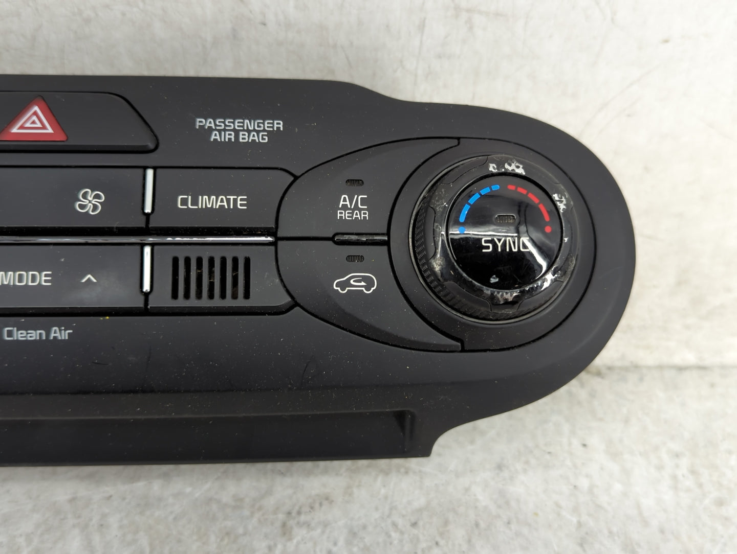 2017-2018 Kia Sorento Climate Control Module Temperature AC/Heater Replacement P/N:97250-C6560 Fits Fits 2017 2018 OEM Used 