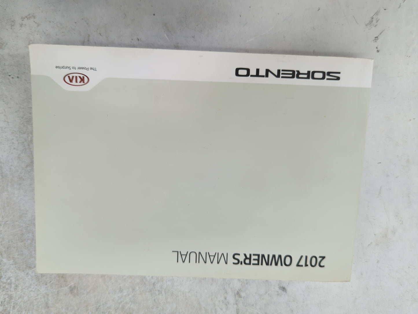 2017 Kia Sorento Owners Manual Book Guide P/N:HXG5-EU68D OEM Used Auto Parts - Oemusedautoparts1.com