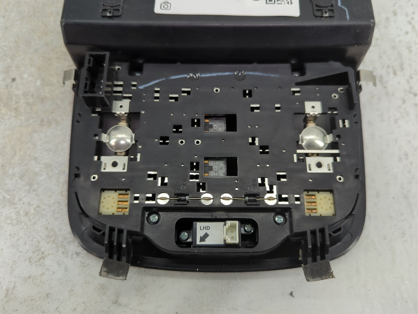 2016-2020 Kia Sorento Overhead Roof Console 1465778 - Oemusedautoparts1.com