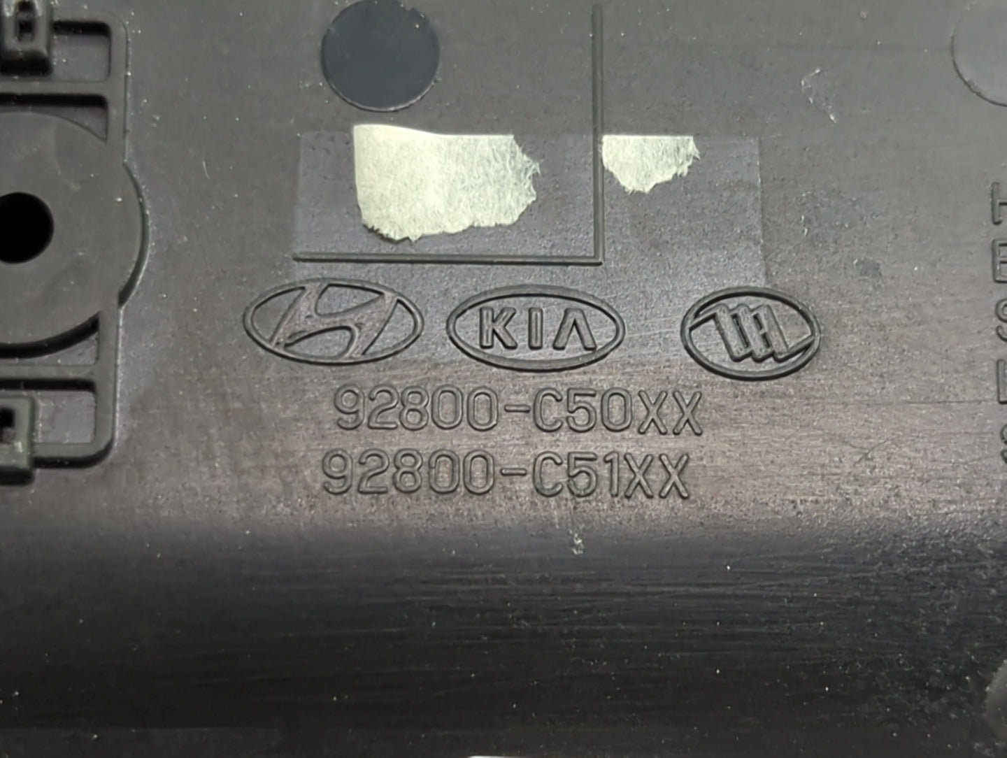2016-2020 Kia Sorento Overhead Roof Console 1465778 - Oemusedautoparts1.com