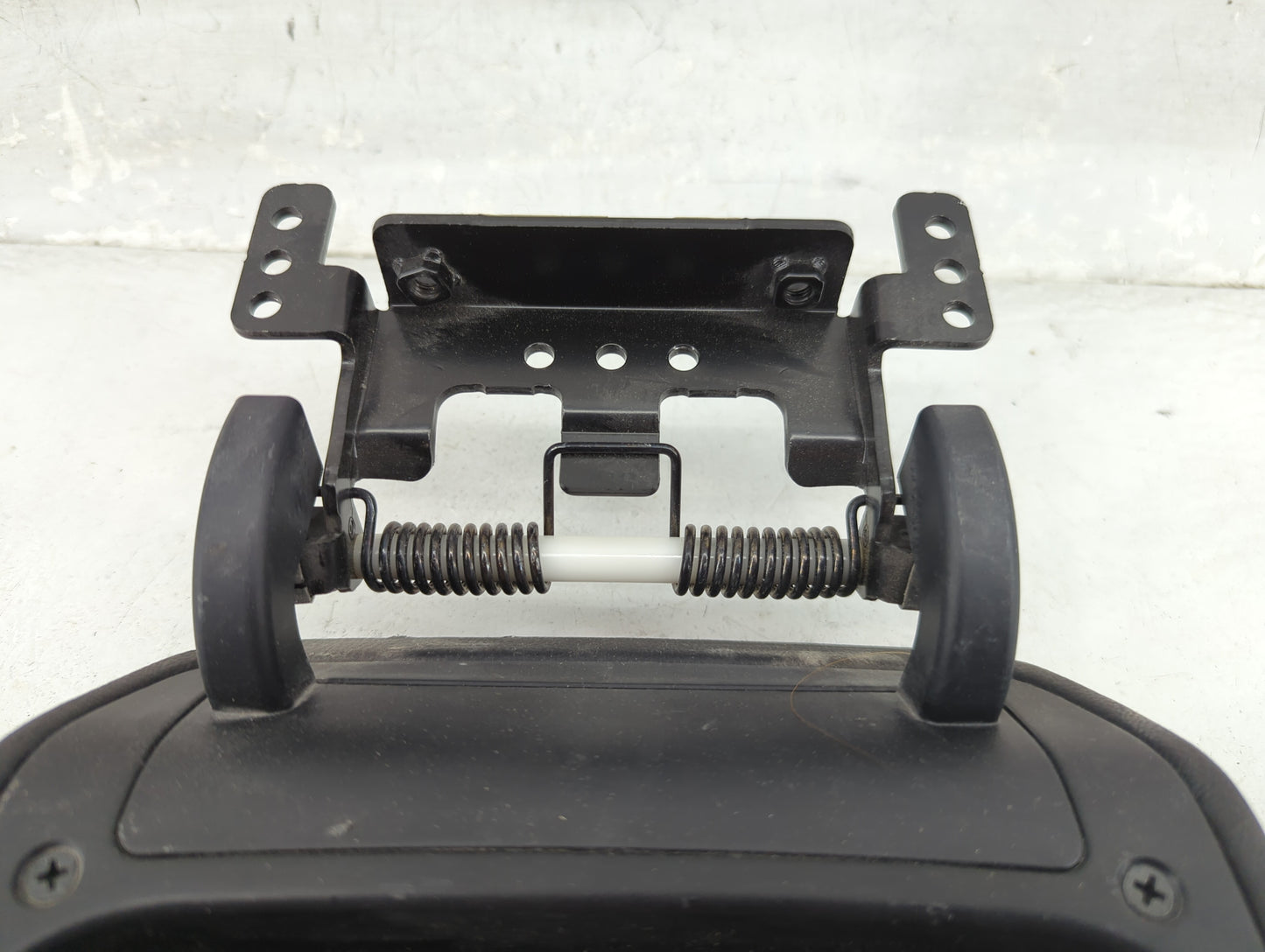 2017 Kia Sorento Center Console Armrest Cover Lid Fits OEM Used Auto Parts - Oemusedautoparts1.com