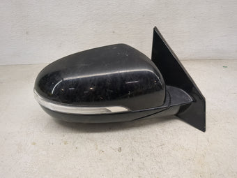 compare product 2016-2020 Kia Sorento Passenger Side View Mirror - Right Door Mirror OEM Used