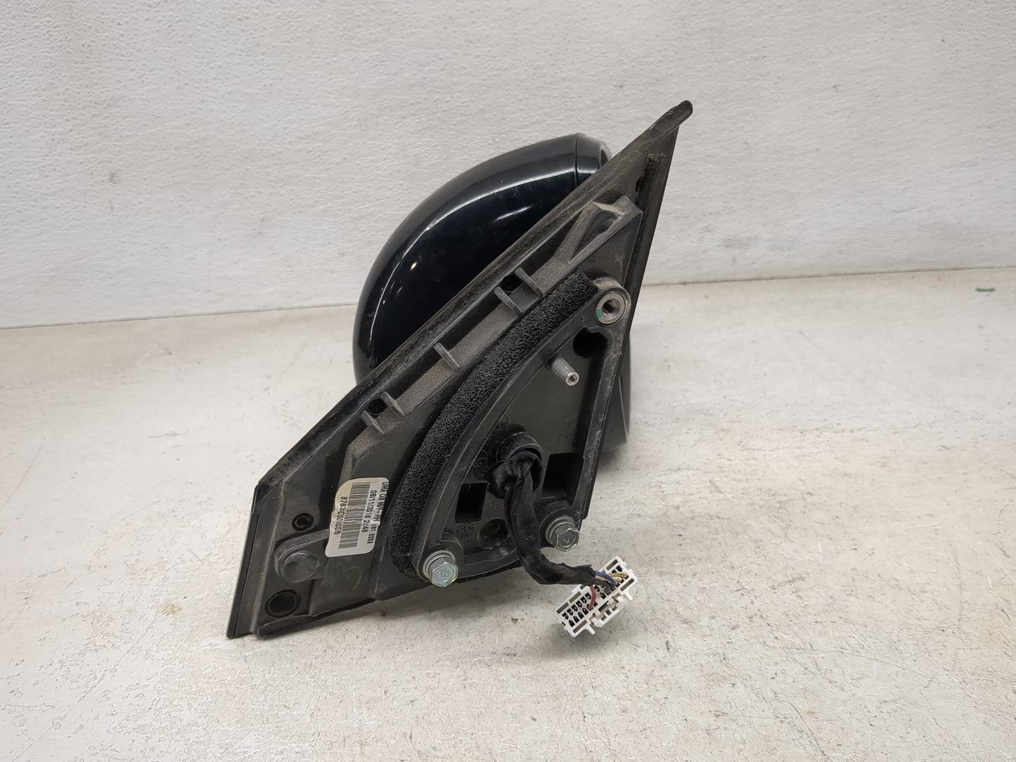 2016-2020 Kia Sorento Passenger Side View Mirror - Right Door Mirror OEM Used - Oemusedautoparts1.com