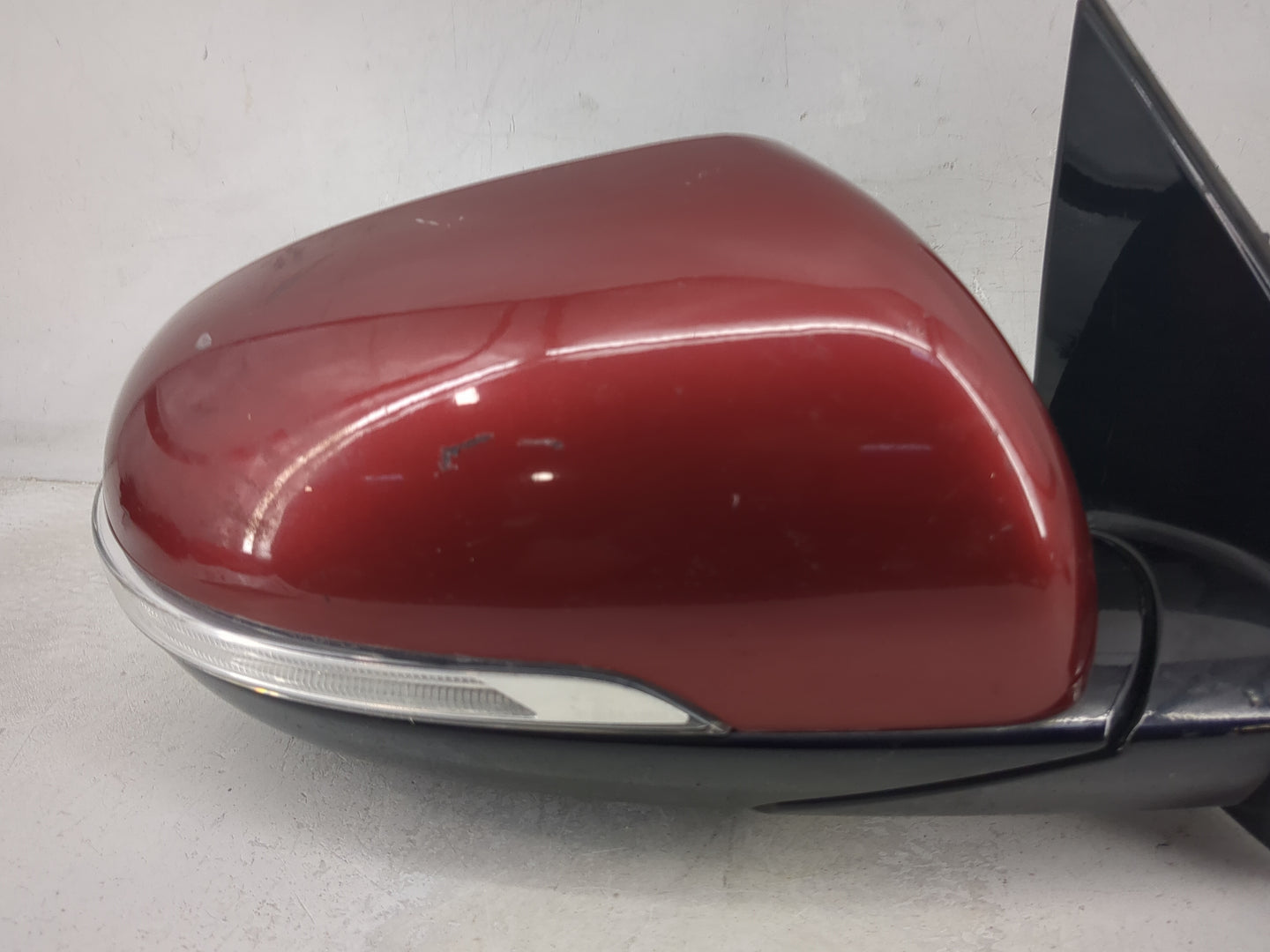 2016-2020 Kia Sorento Passenger Side View Mirror - Right Door Mirror OEM Used - Oemusedautoparts1.com