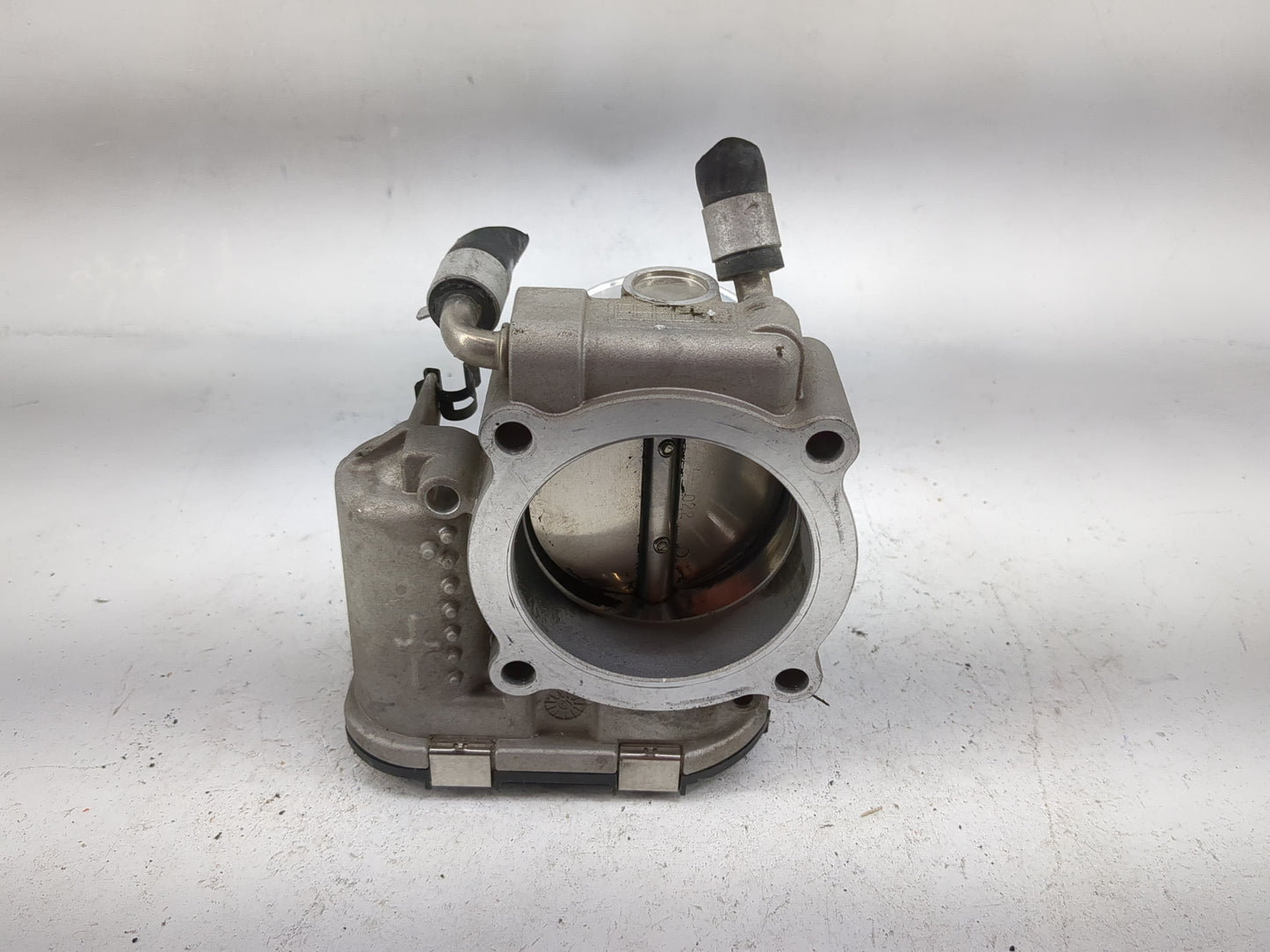 2016-2020 Kia Sorento Throttle Body P/N:35100-2G600 0280750618 Fits Fits 2015 2016 2017 2018 2019 2020 2021 OEM Used Auto Pa
