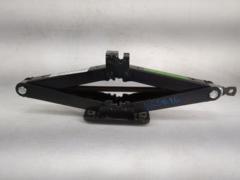 compare product 2017 Kia Sorento Spare Scissor Car Jack 1480008