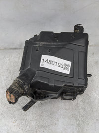 2016-2018 Kia Sorento Fusebox Fuse Box Panel Relay Module P/N:91941-C6020 91950-C6300, C6300 P827 0846 Fits Fits 2016 2017 2