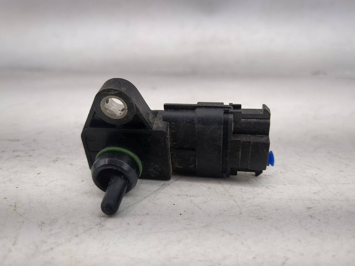 2011-2018 Kia Sorento Mass Air Flow Meter Maf Sensor 1487573 - Oemusedautoparts1.com